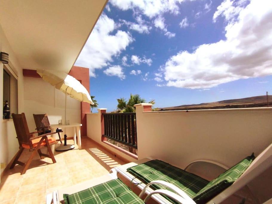 Sunset House Et Piscine Apartment Parque Holandes Exterior photo